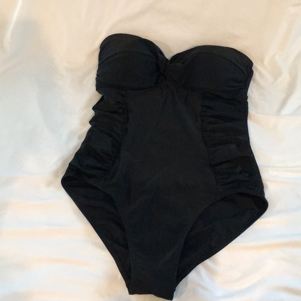 Strapless one piece swimsuit